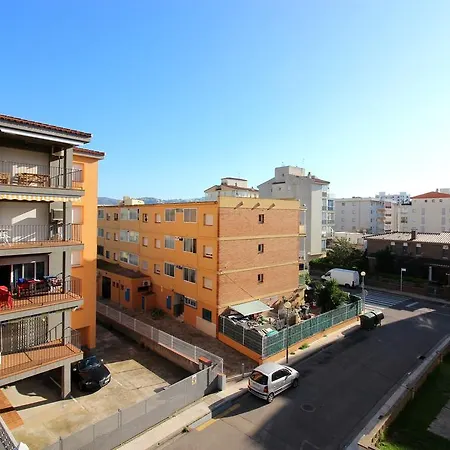 Bravamar 3-b Apartment *